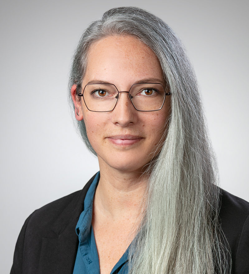  Jeanette Buder